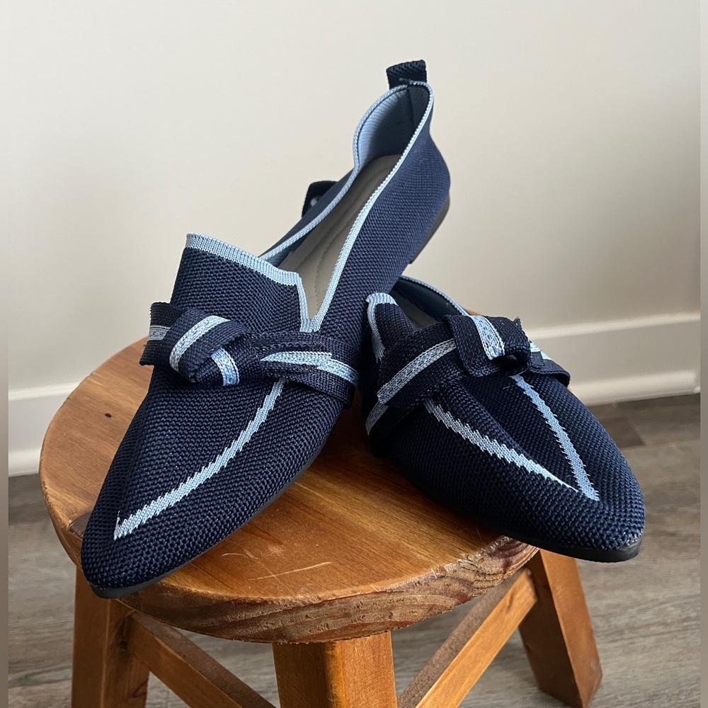 Tahari Florentia Pointed-Toe Knit Loafers